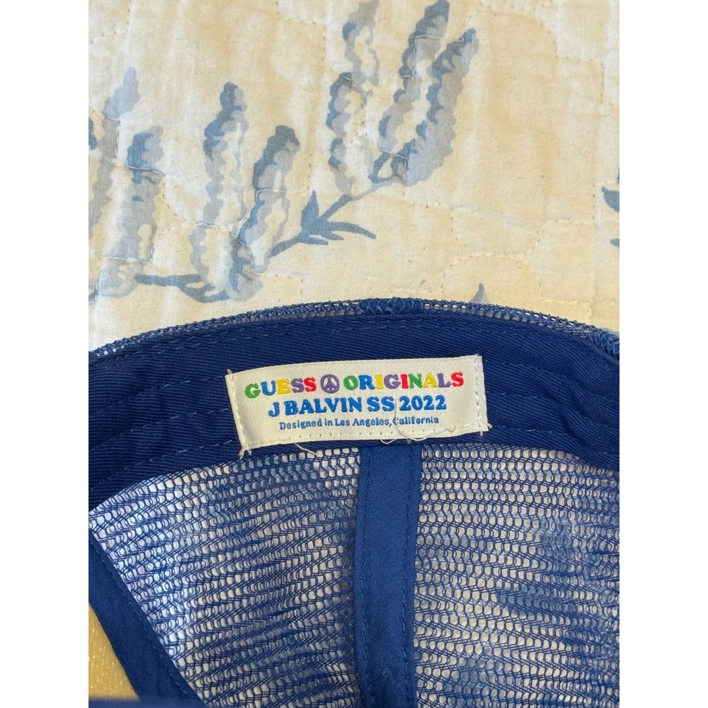 GUESS Originals x J Balvin SS 2022 Heart Logo Blue White Trucker Hat Snapback - Picture 6 of 7